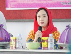 Peringati HUT IBI ke-75, Ketua TP. PKK Bantaeng Buka Bakti Sosial Pelayanan KB Serentak