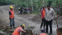 Bupati Bantaeng Tinjau Perbaikan Ruas Jalan Biringere