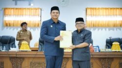 Rapat Paripurna DPRD Bantaeng, Bupati Bantaeng Serahkan Ranperda Perubahan APBD 2026